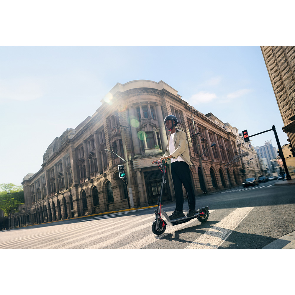 Фото Электросамокат Segway Ninebot F3 PRO E Grey (AA.05.17.02.0003)