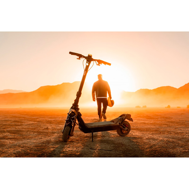 Фото 14 Электросамокат Segway Ninebot GT3 PRO Black (AA.06.02.02.0004)