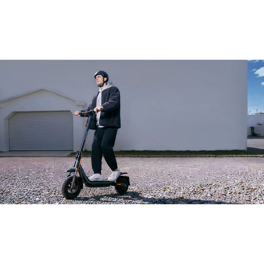 Зображення Електросамокат XIAOMI Electric Scooter 6 Pro GL (BHR08QQGL)