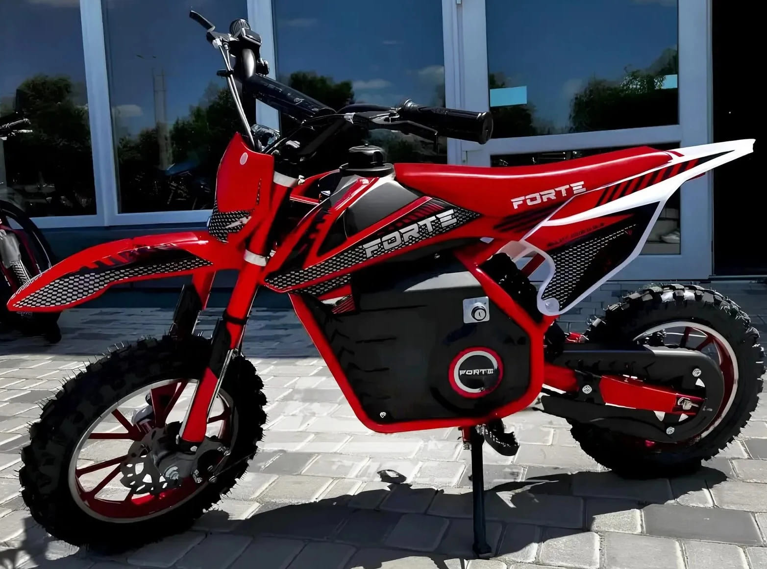 Електромотоцикл FORTE PB1000E Black/Red (141271) Максимальна потужність, Вт 1000