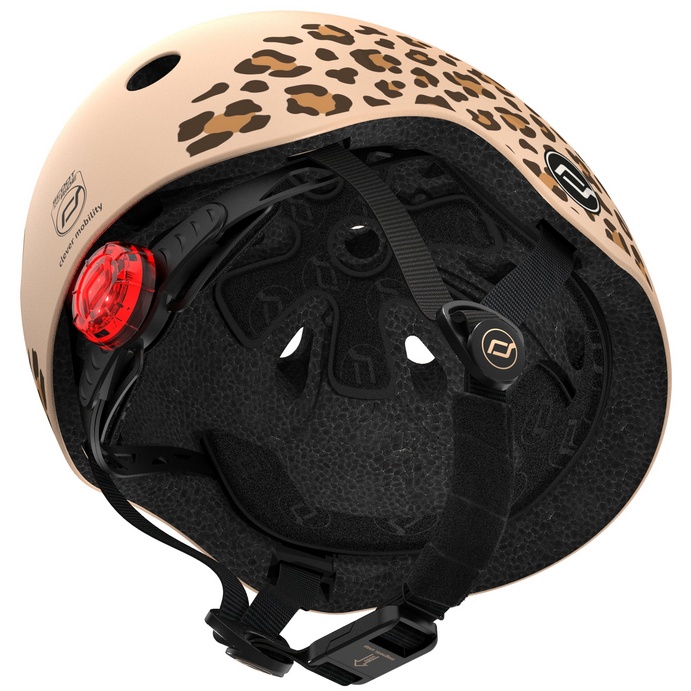 Шлем SCOOT&RIDE леопард (SR-181206-LEOPARD) Фото Шлем SCOOT&RIDE леопард (SR-181206-LEOPARD)