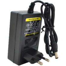 Зарядное устройство VOLTRONIC для аккумуляторов Li-ion 25.2V BOX 5.5 х 2.5мм 1.2м Black (YH-25210)