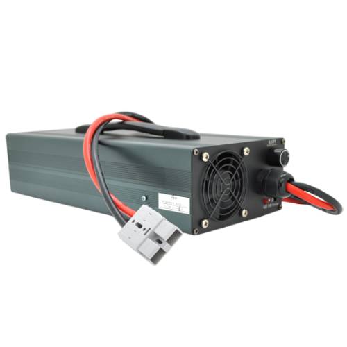 Зарядний пристрій VOLTRONIC для акумуляторів Li-ion 24V (29,4V) (YT-2450-7S) Розміри 330 х 150 х 80