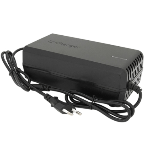 Зарядное устройство VOLTRONIC для аккумуляторов Li-ion 60V (67,2V) 16S 4A (JY-6040-67240) Дополнительно штекер 5.5х2.5