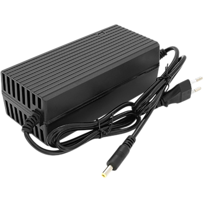 Фото 2 Зарядное устройство VOLTRONIC для аккумуляторов Li-ion 36V3A(42V) (JY-3630-42030)