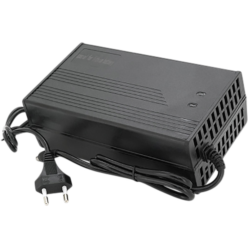 Зарядное устройство VOLTRONIC для аккумуляторов 36V,5A (YT-3650-42050-PR) Дополнительно Для аккумуляторов: Li-ion; Номинальная входная частота: 50/60 Гц; Выходное напряжение/ток: 36V / 5A; Максимальное выходное напряжение/ток: 42V / 5A; Разъем: 5.5х2.1 мм; Пульсация и шум: менее 200 МВ P-P; Скорость линейного регулирования ± 0,5% макс