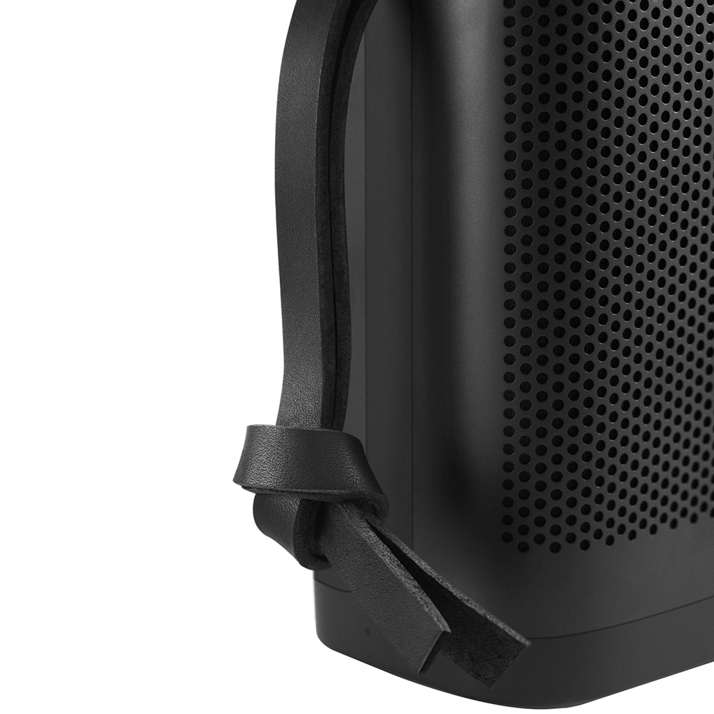 Зовнішній вигляд Портативна акустика BANG & OLUFSEN BeoPlay P6 Black (1140026)