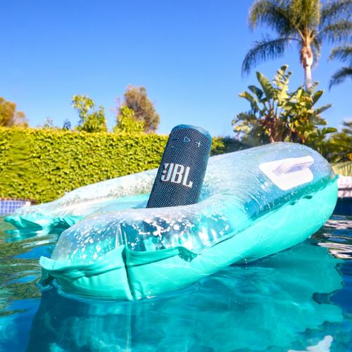 В Украине Портативная акустика JBL Grip Blue (JBLGRIPBLU)