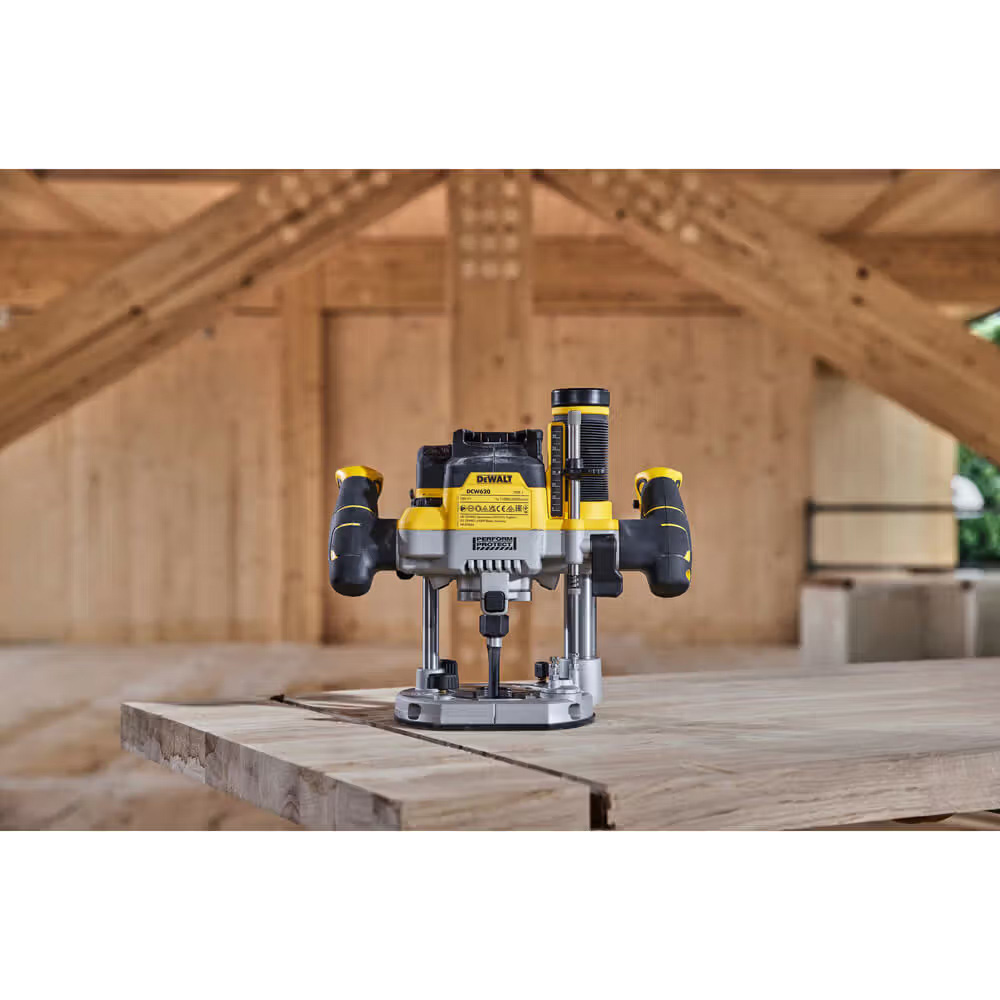 Зображення Фрезер DEWALT DCW620NT