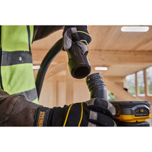 Фрезер DEWALT DCW620NT
