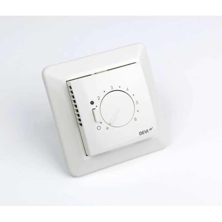 Терморегулятор DEVI Devireg 530 (140F1030) Дополнительно Потребляемая мощность 0.25 Вт; Максимальная мощность нагрузки 3450 Вт; Диапазон регулирования температуры	5 - 45 ° C; Рабочая температура окружающей среды	-10 - 30 ° C