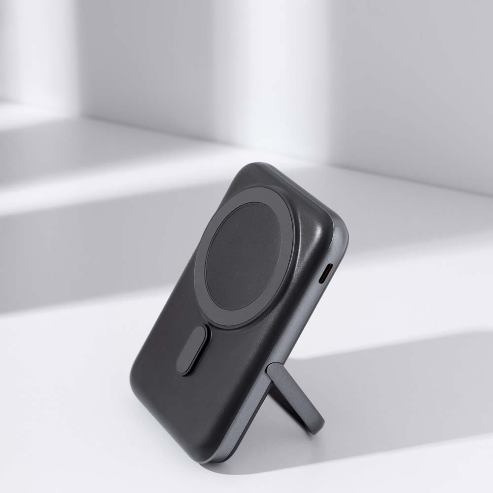 Зовнішній вигляд Powerbank PROOVE Knight 20W 10000mAh Dark Gray (PBGI20012205)