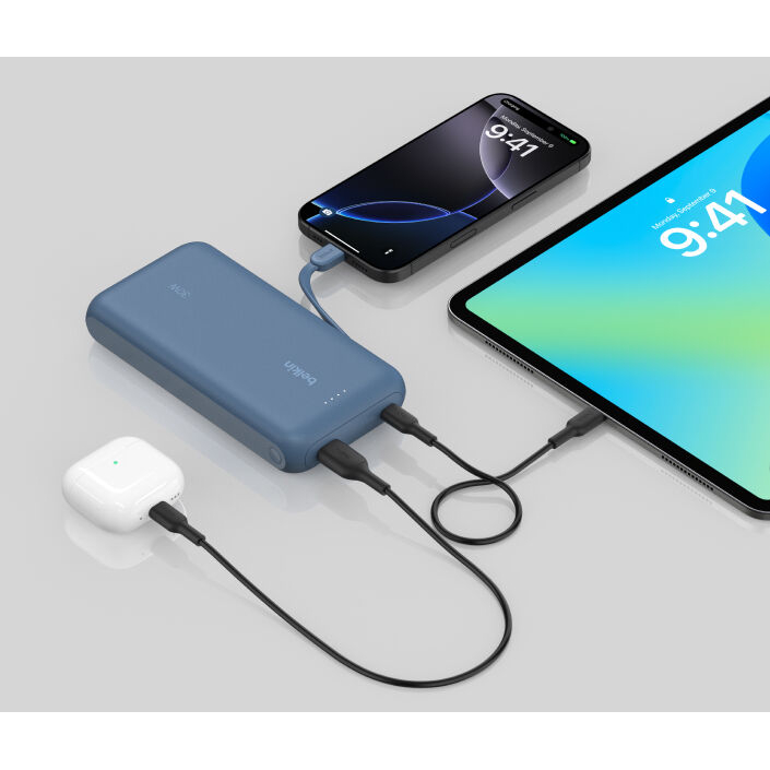 Фото Powerbank BELKIN 20000 mAh 30 Вт Blue (BPB024HQBL)