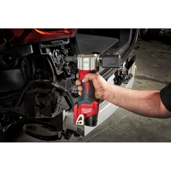 В Україні Заклепочник MILWAUKEE M12 BPRT-201X (4933464405)