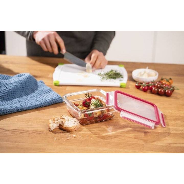 Огляд Контейнер TEFAL CLIP&CLOSE 0.8 л (N1041410)