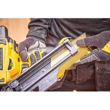 Цвяхозабивач DEWALT 18В XR Li-Ion (DCN930P2)