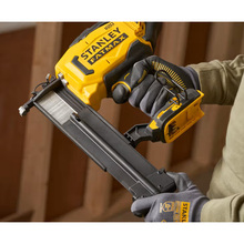 Пістолет цвяхів STANLEY FatMax SFMCN618B