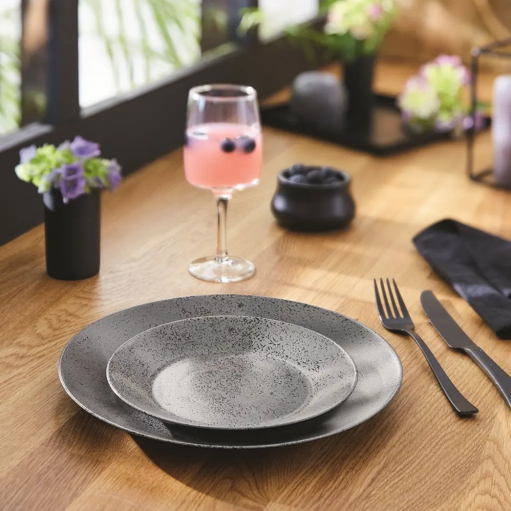 Фото Тарілка десертна LUMINARC SLATE BLACK 18 см (V0117)