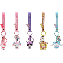 Брелок HELLO KITTY Хелло Китти с животным (11542)