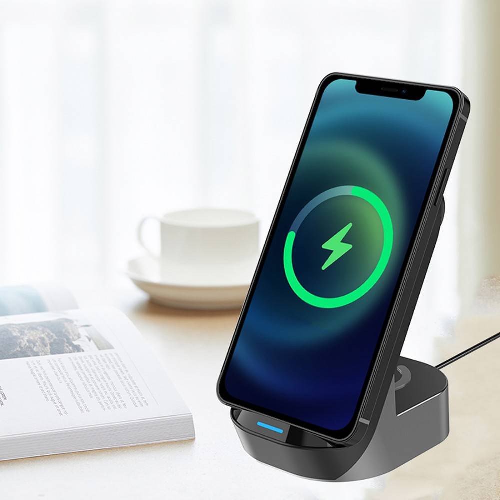 Беспроводное зарядное устройство THEGENERAL Powerplant 15W Fast Charger Black (40050119-01) Количество одновременно заряжаемых устройств от сетевой зарядки 3