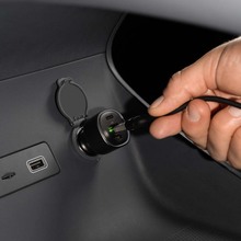 Автомобильное зарядное устройство PROOVE Flash Black (60077black)