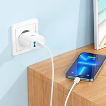 Сетевое зарядное устройство HOCO C105A PD20W+QC3.0 White
