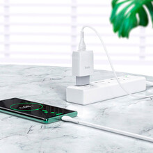 Сетевое зарядное устройство HOCO C72Q Glorious single port QC3.0 charger set Type-C 18W White (6931474732552)