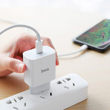 Сетевое зарядное устройство HOCO C76A Plus Speed source PD20W charger White (6931474746917)