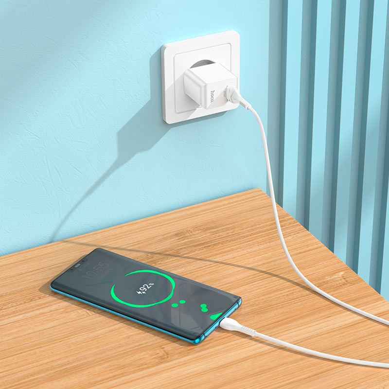 Изображение Сетевое зарядное устройство HOCO C98A Proton QC3.0 Charger Set White (6931474766878)