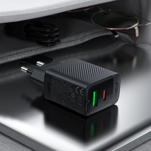 Внешний вид Сетевое зарядное устройство ACEFAST A78 PD20W GaN charger Black (6974316283256)
