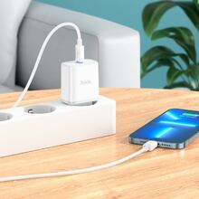 Сетевое зарядное устройство HOCO C104A PD20W White (6931474782908)