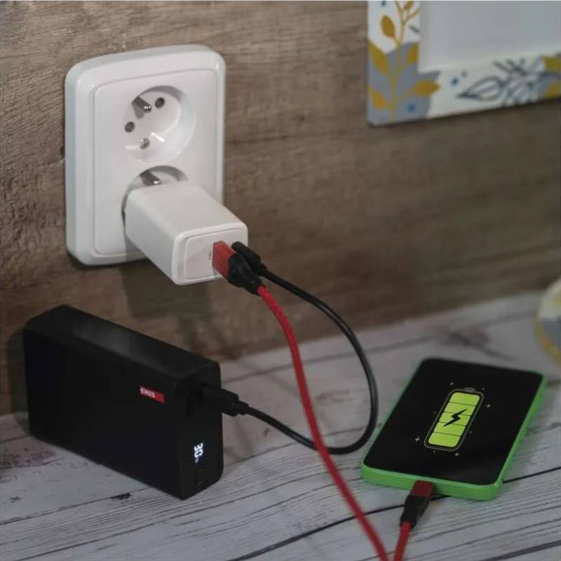 Сетевое зарядное устройство EMOS V04G45 GAN PD 45W 220V Изображение Сетевое зарядное устройство EMOS V04G45 GAN PD 45W 220V