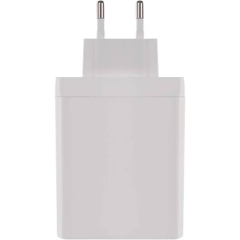 Сетевое зарядное устройство EMOS V06G120 GAN PD 120W 220V Сетевое зарядное устройство EMOS V06G120 GAN PD 120W 220V Кабель отсутствует