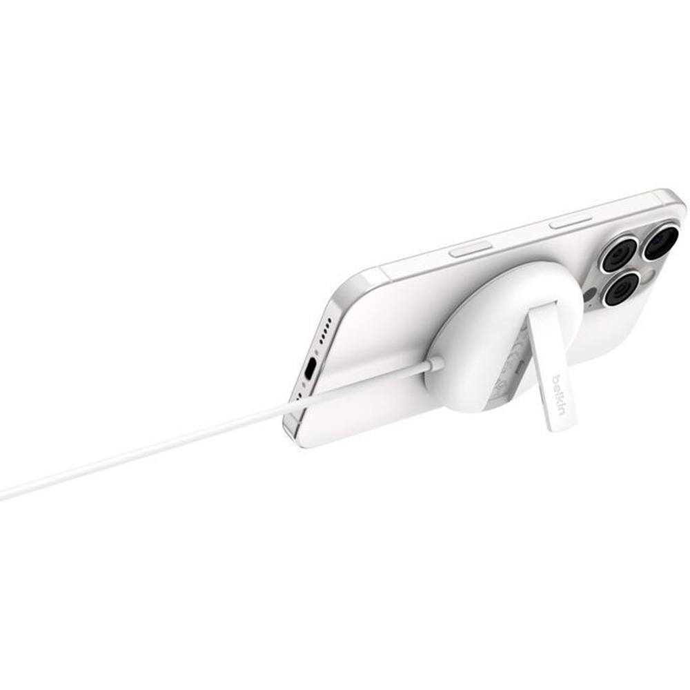 Внешний вид Беспроводное зарядное устройство BELKIN UltraCharge Magnetic Kickstand 15Вт White (WIA011HQWH)