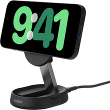 Беспроводное зарядное устройство BELKIN 15 Вт Magnetic Stand Qi2 Black (WIA008VFBK)