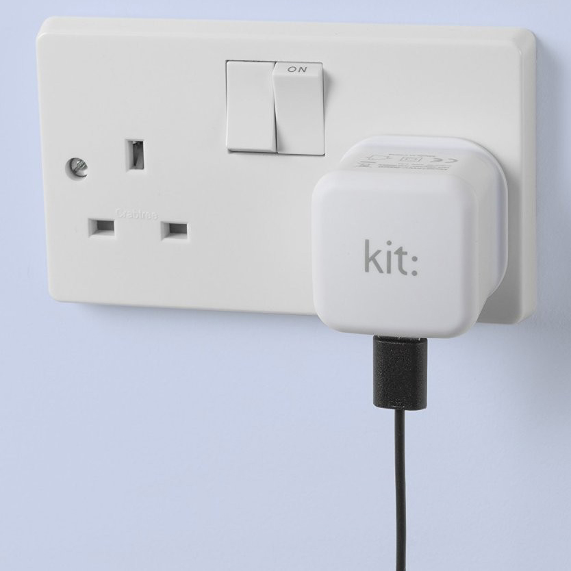 Зарядное устройство KIT Universal Single USB Travel Charger (USBMC2INTWH) Количество одновременно заряжаемых устройств от сетевой зарядки 1