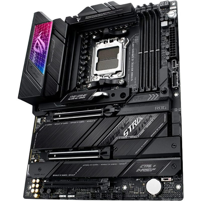 Зовнішній вигляд Материнська плата ASUS ROG STRIX X670E-E GAMING WIFI sAM5 ATX (90MB1BR0-M0EAY0)