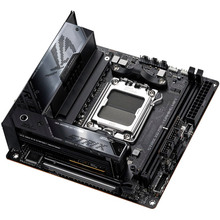 Материнська плата ASUS ROG STRIX X670E-I GAMING WIFI sAM5 mITX (90MB1B70-M0EAY0)