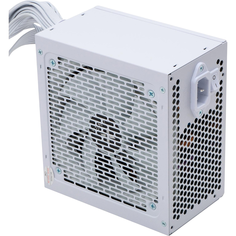 Блок живлення VINGA 750W (VPS-750B1W) Додатково Захист від: OCP (захист від перевантаження струмом на кожному каналі), OPP (захист від перевантаження за сумарною потужністю), OTP (захист від перегріву), OLP (захист від перевантаження), OVP (захист від перенапруги)