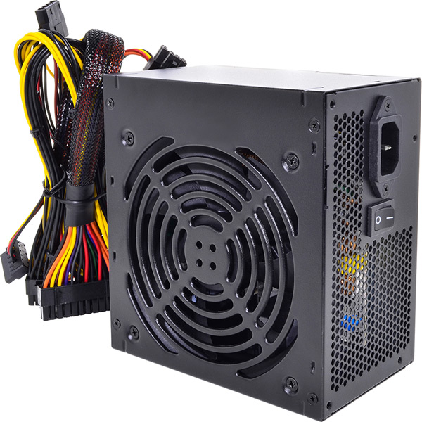 Блок питания QUBE 700W (QBC-GPM-700W-80B) Назначение для настольного компьютера