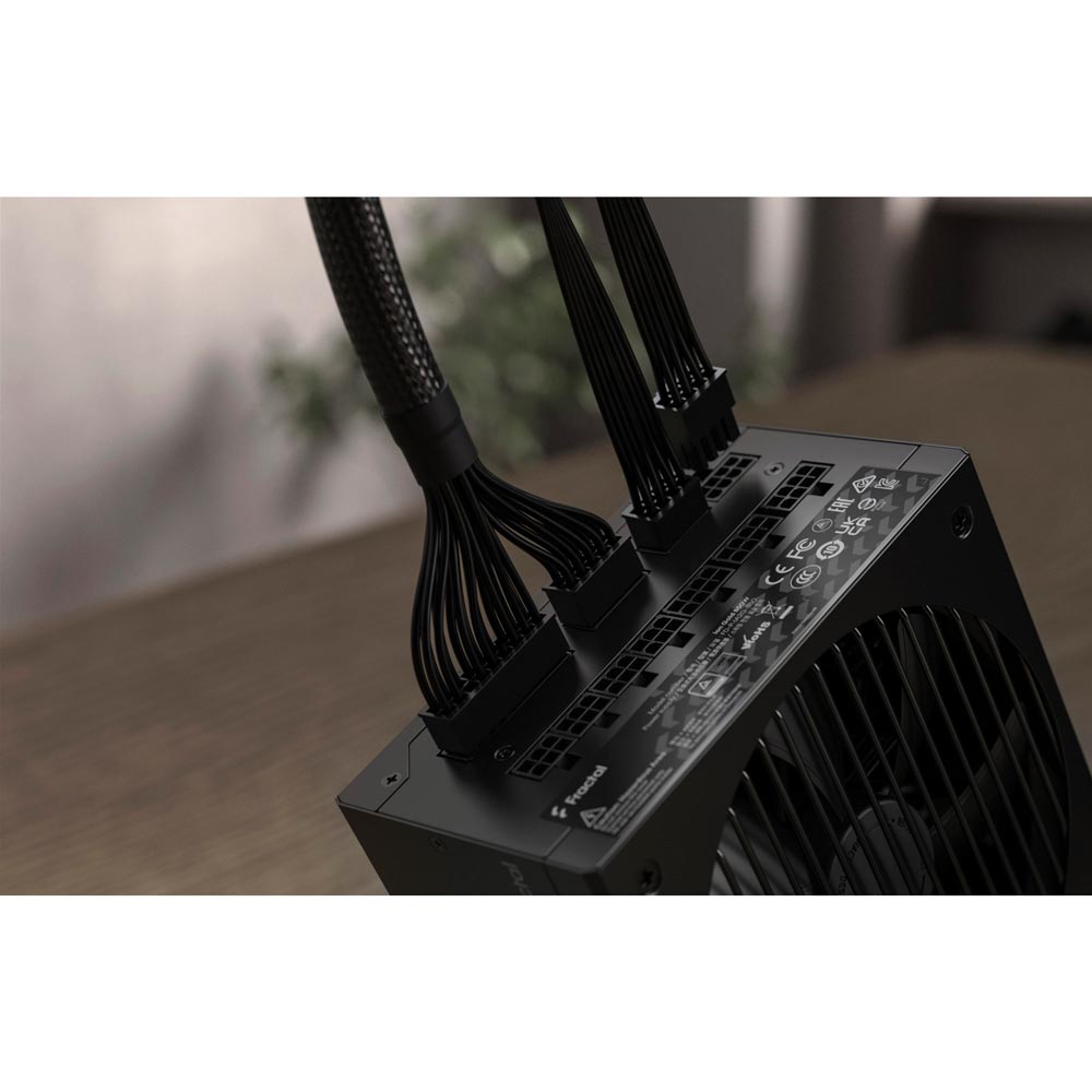 У Фокстрот Блок живлення Fractal Design Ion Gold 550W (FD-P-IA2G-550-EU)