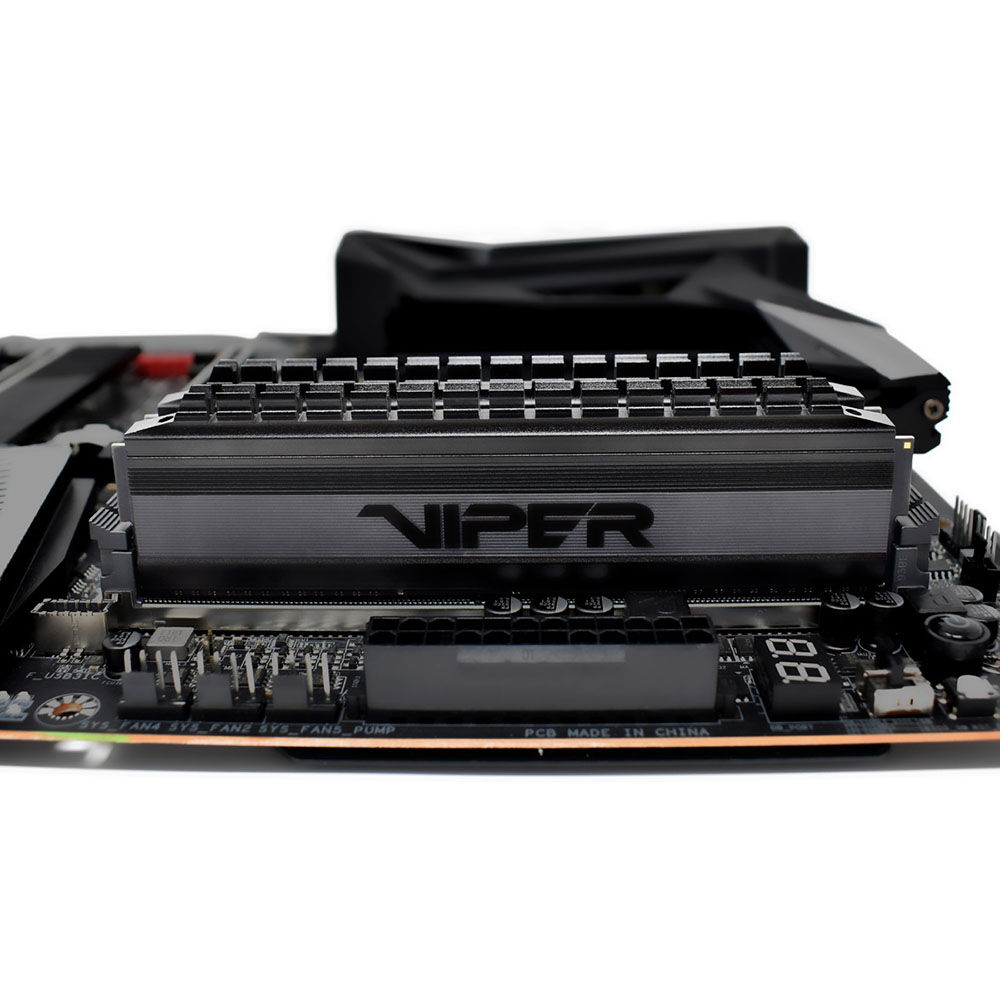 Набір PATRIOT 2x16GB DDR4 3600Mhz Viper 4 Blackout (PVB432G360C8K) Робоча частота 3600 МГц