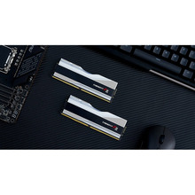 Набір G.SKILL 32GB DDR5 6000 MHz Trident Z5 RGB Silver