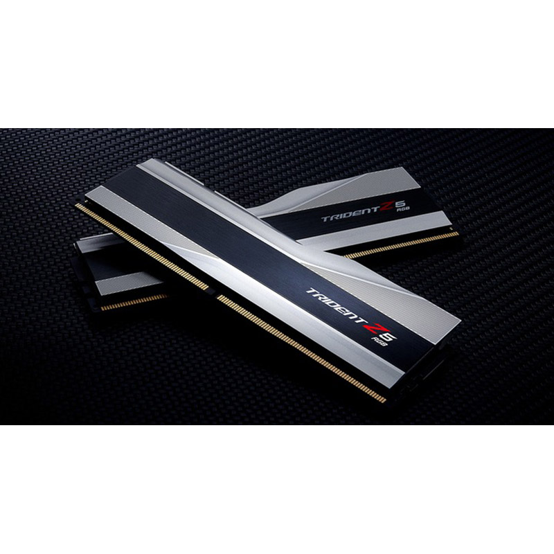 Зовнішній вигляд Набір G.SKILL 32GB DDR5 6000 MHz Trident Z5 RGB Silver