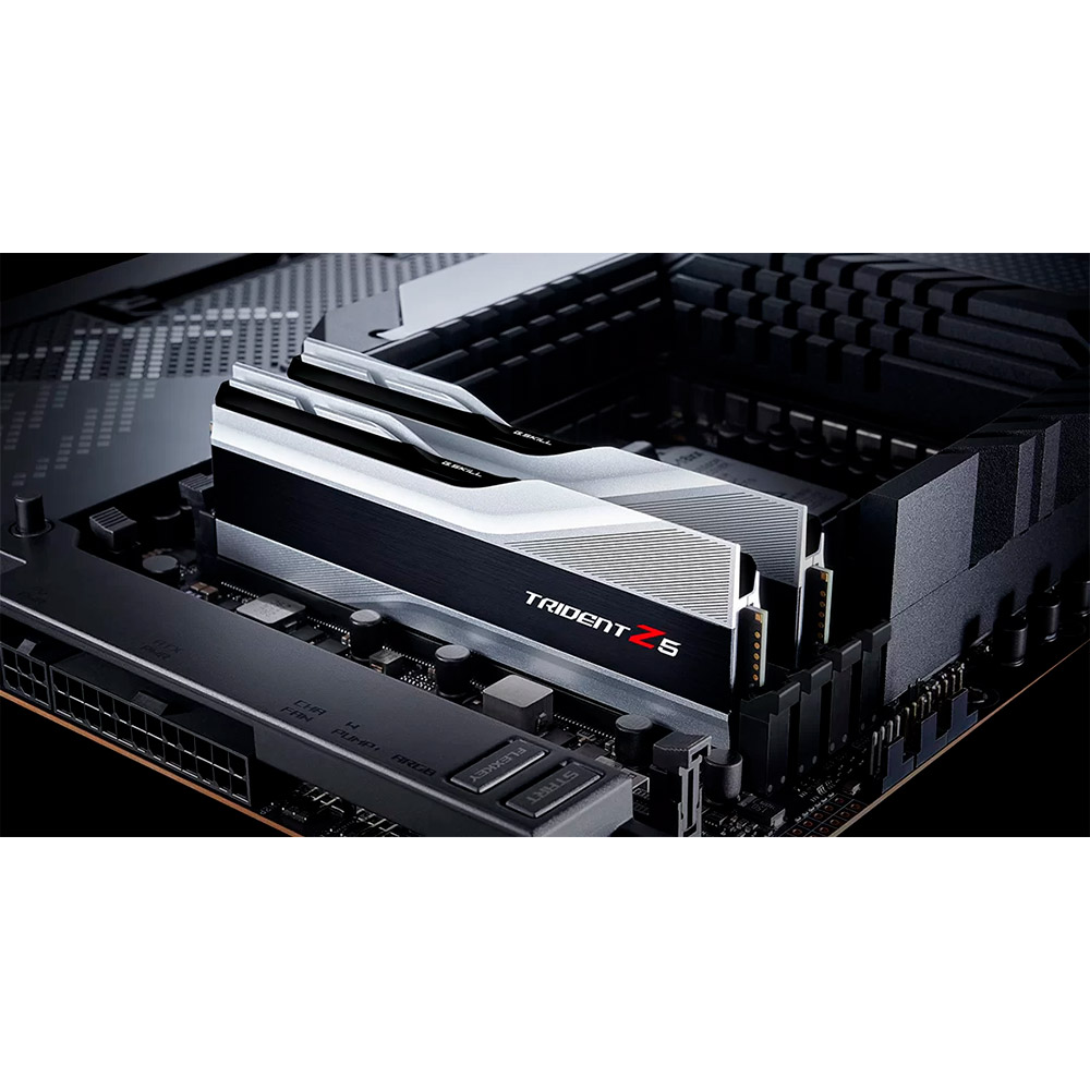 Набор G.SKILL Trident Z5 DDR5 64GB 6000 MHz Silver (F5-6000J3238G32GX2-TZ5S) Рабочая частота 6000 МГц