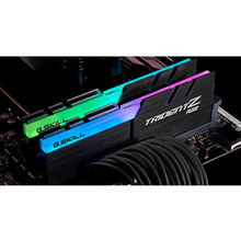 Набір G.SKILL Trident Z 16GB DDR4 3600MHz RGB (F4-3600C18D-16GTZRX)