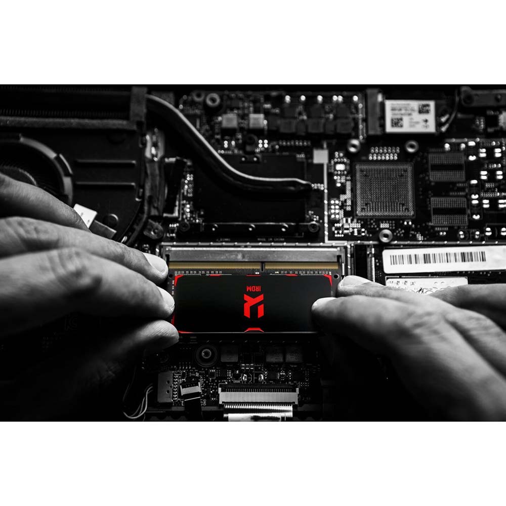 Модуль памяти GOODRAM 16GB DDR4 3200MHz IRDM (IR-3200S464L16A/16G) Объем 16 Гб