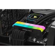 Модуль пам'яті CORSAIR 16GB DDR4 3200MHz Vengeance Black (CMG16GX4M2E3200C16)