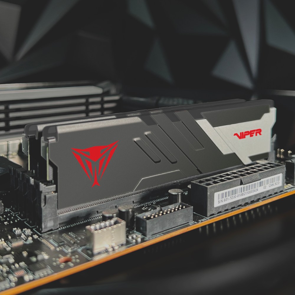В інтернет магазині Набір PATRIOT Viper Venom 64GB DDR5 6000MHz (PVV564G600C36K)