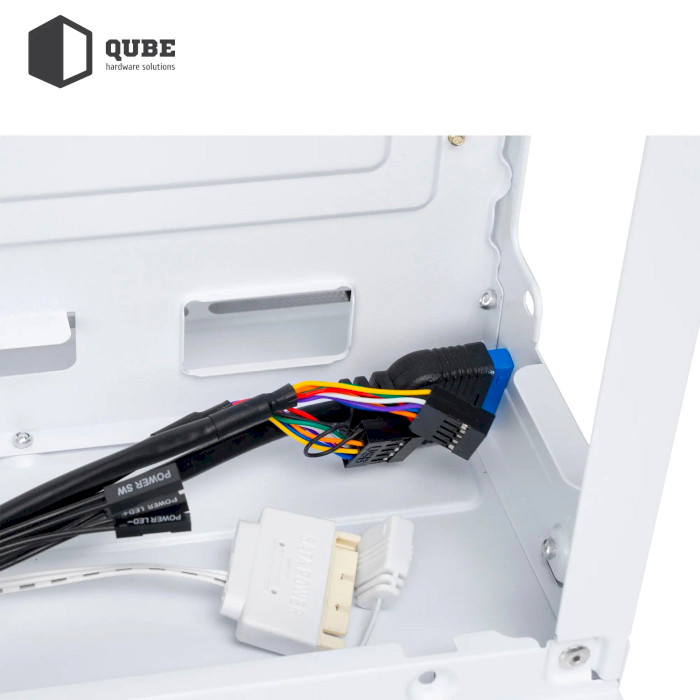 В интернет магазине Корпус QUBE REEF ARGB White (REEF_GMNU3)